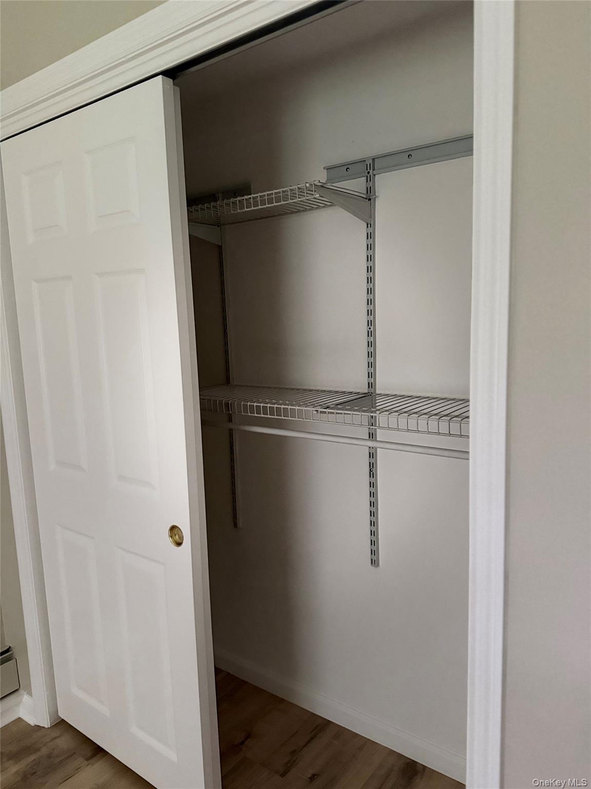 #13 photo, 38 Chelsea Drive, サフォーク郡 Mount Sinai , NY 11766