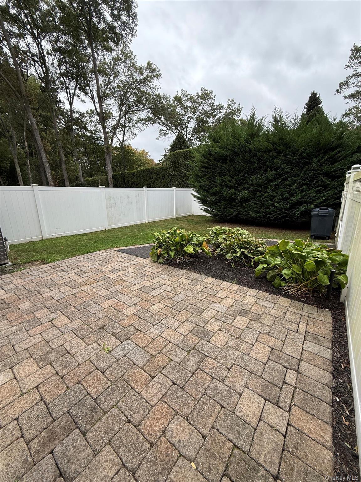 #4 photo, 38 Chelsea Drive, サフォーク郡 Mount Sinai , NY 11766