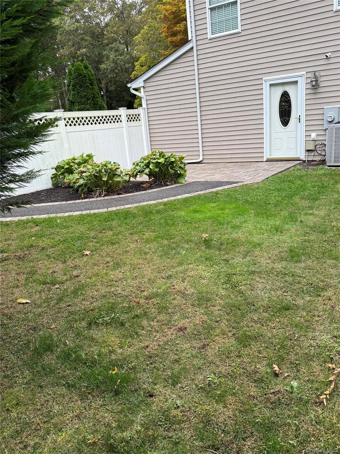 #5 photo, 38 Chelsea Drive, サフォーク郡 Mount Sinai , NY 11766