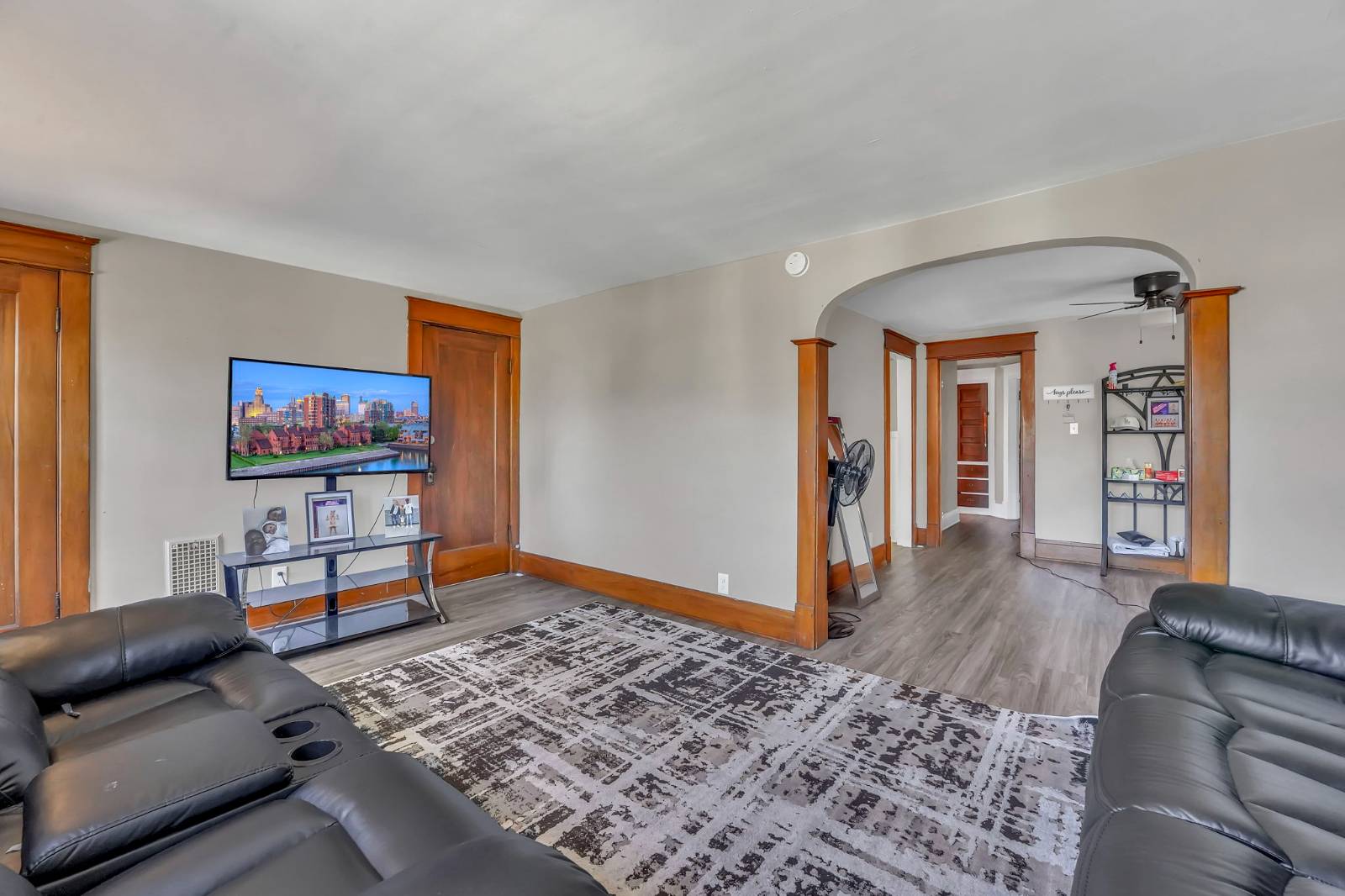 #6 photo, 92 Tremont Avenue, Kenmore , NY 14217