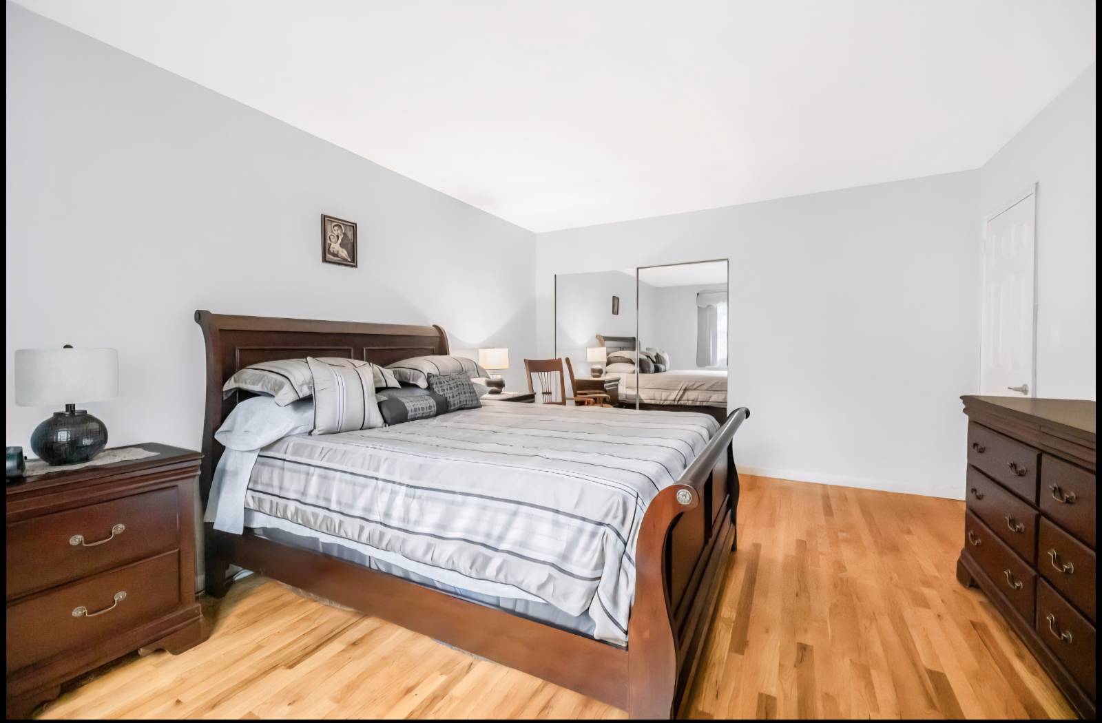 #17 photo, 14 Fieldstone Dr, Hartsdale , NY 10530