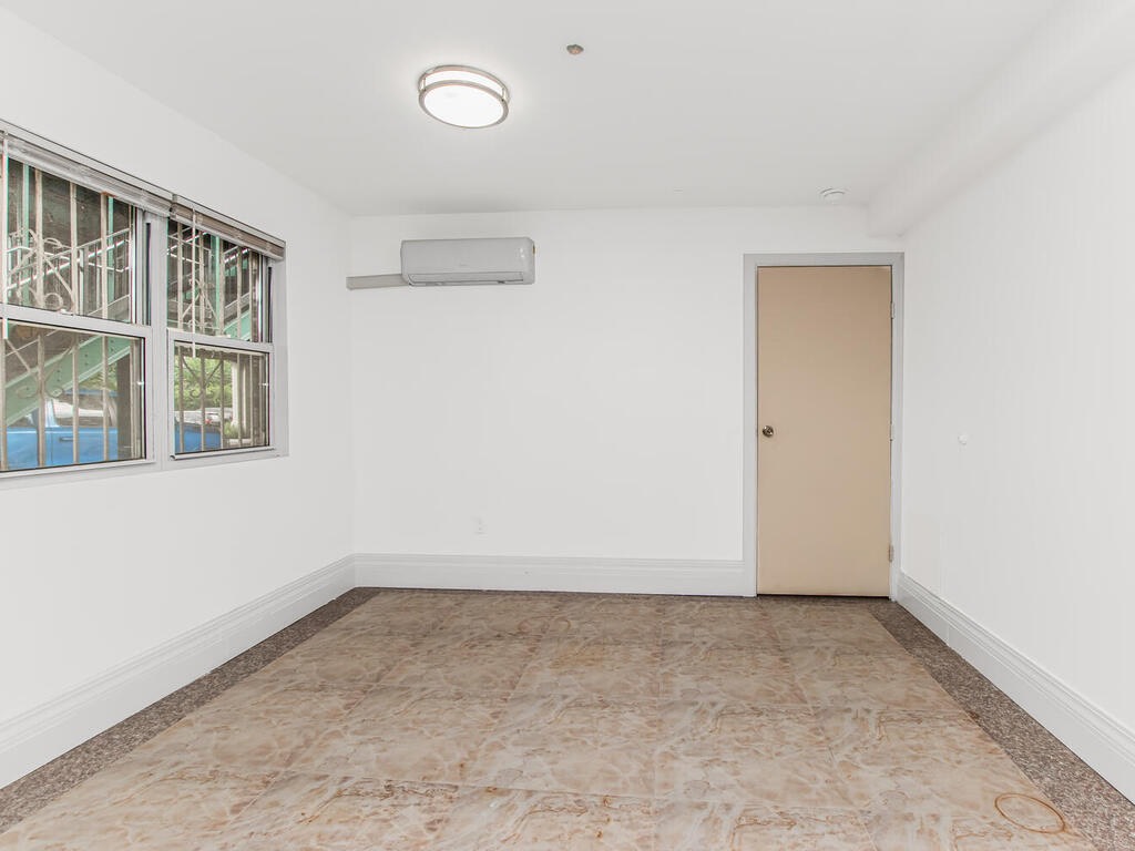 #15 photo, 661 Sagamore St, ブロンクス区 Bronx , NY 10462