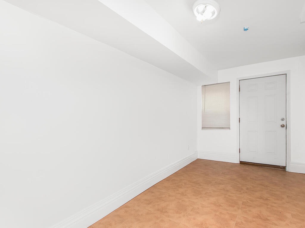 #16 photo, 661 Sagamore St, ブロンクス区 Bronx , NY 10462