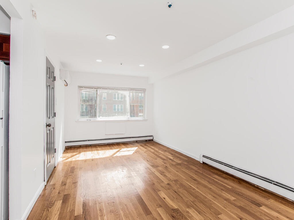 #20 photo, 661 Sagamore St, ブロンクス区 Bronx , NY 10462