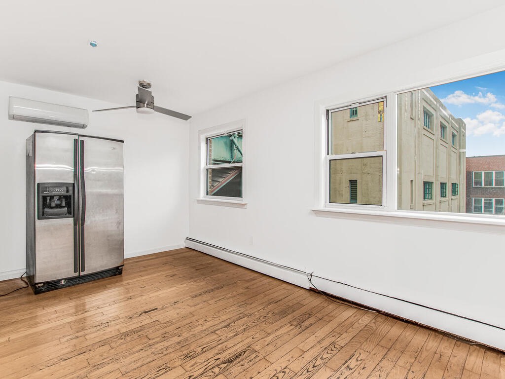 #21 photo, 661 Sagamore St, ブロンクス区 Bronx , NY 10462