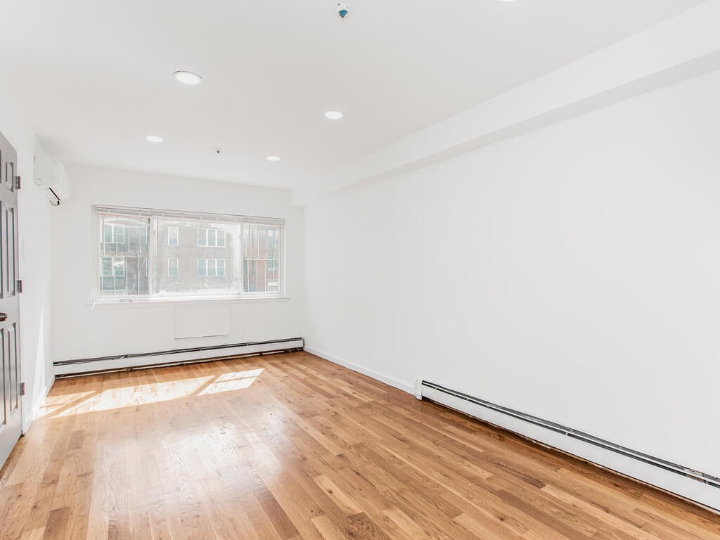 #29 photo, 661 Sagamore St, ブロンクス区 Bronx , NY 10462