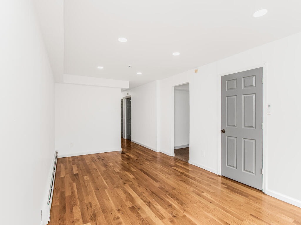 #3 photo, 661 Sagamore St, ブロンクス区 Bronx , NY 10462