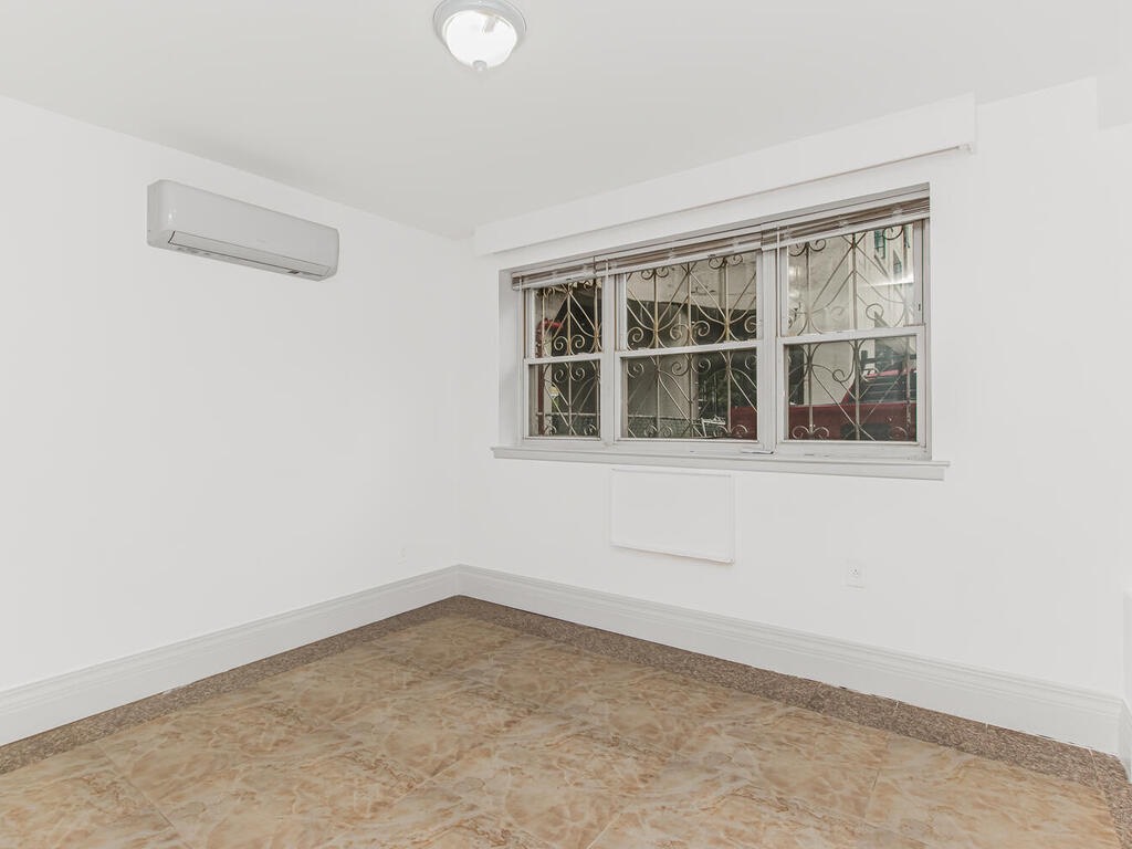 #4 photo, 661 Sagamore St, ブロンクス区 Bronx , NY 10462