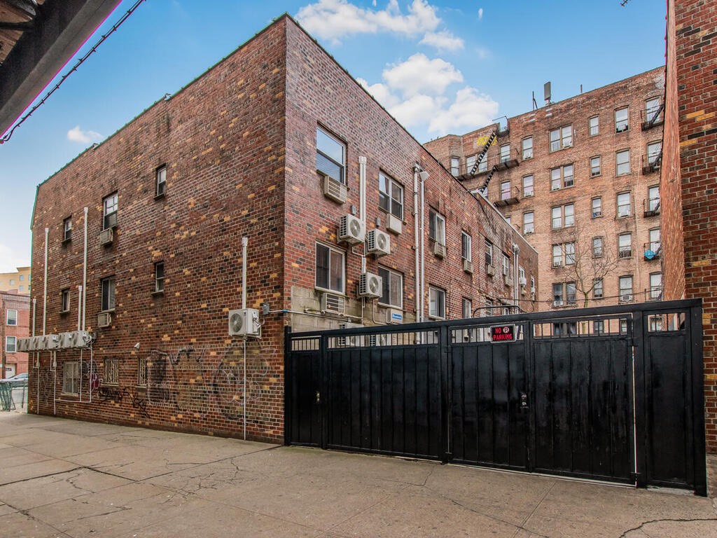 #40 photo, 661 Sagamore St, ブロンクス区 Bronx , NY 10462