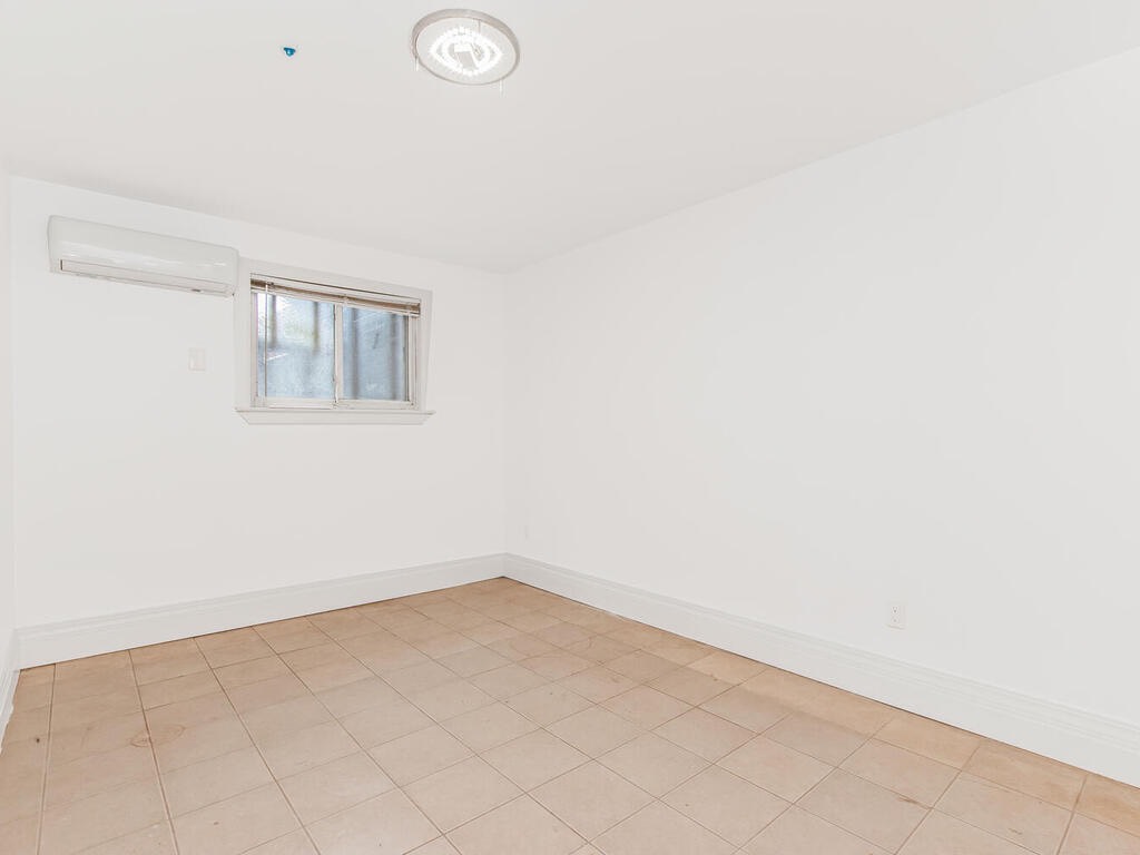 #5 photo, 661 Sagamore St, ブロンクス区 Bronx , NY 10462