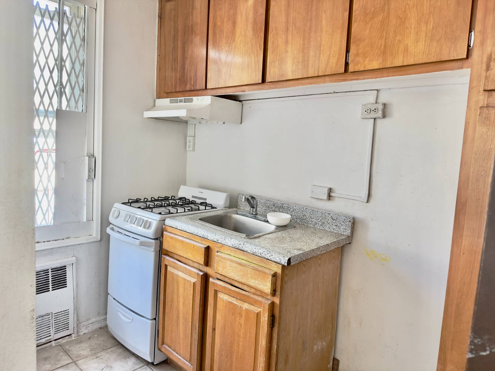 #6 photo, 1332 Metropolitan Ave, #6A, ブロンクス区 Parkchester , NY 10462