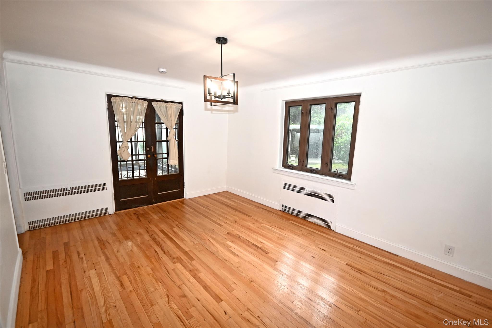 #10 photo, 112-13 178th Street, Addisleigh Park , NY 11433