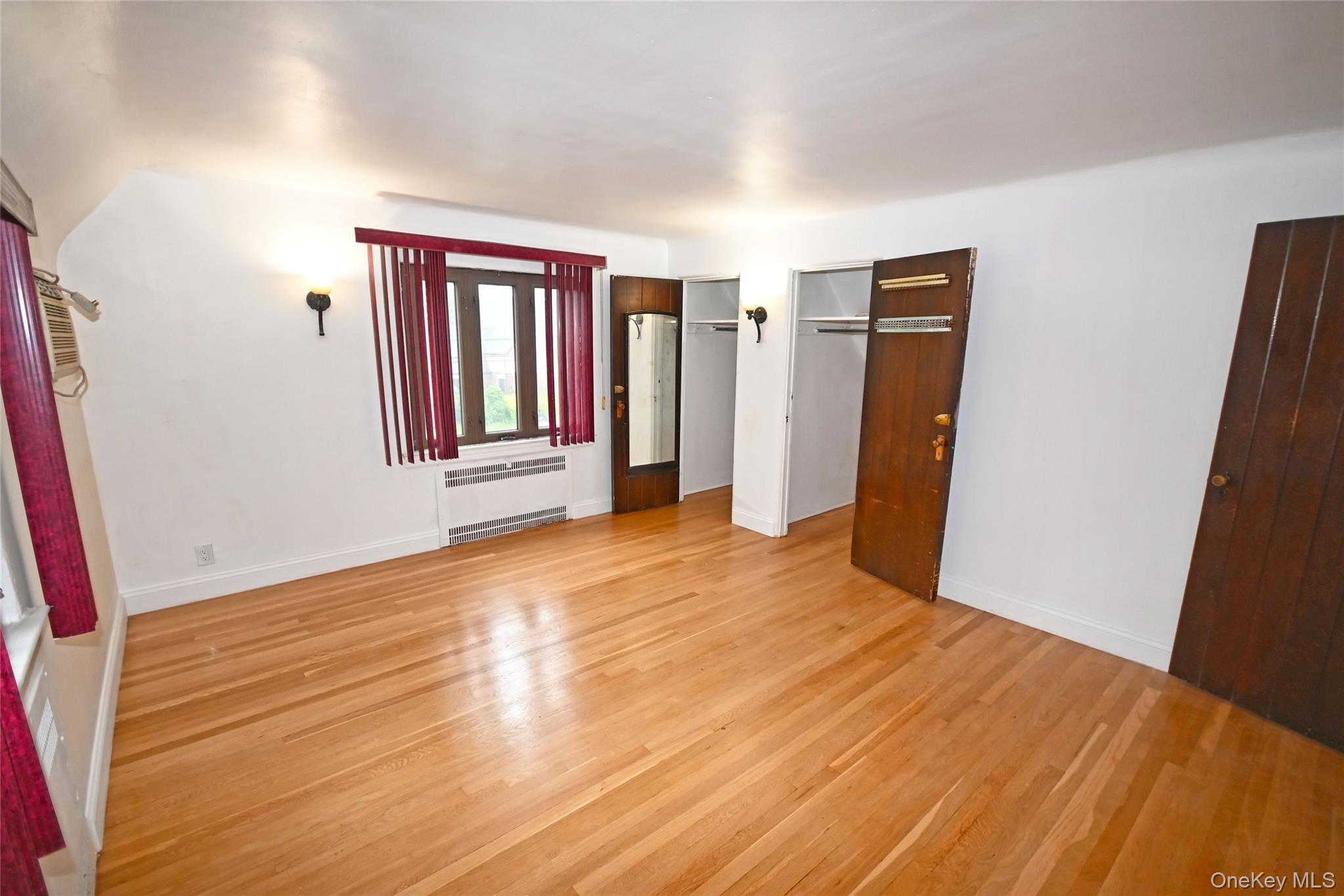 #18 photo, 112-13 178th Street, Addisleigh Park , NY 11433