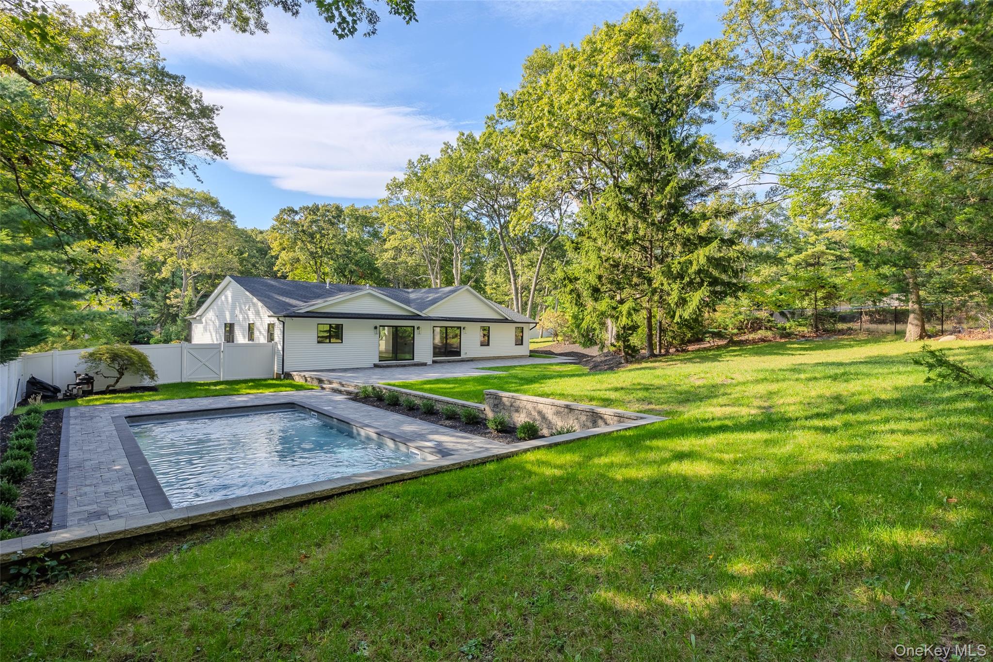 #5 photo, 29 Seward Drive, Dix Hills , NY 11746