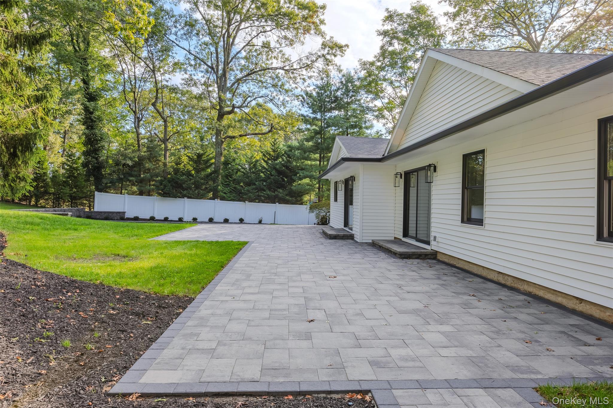 #7 photo, 29 Seward Drive, Dix Hills , NY 11746