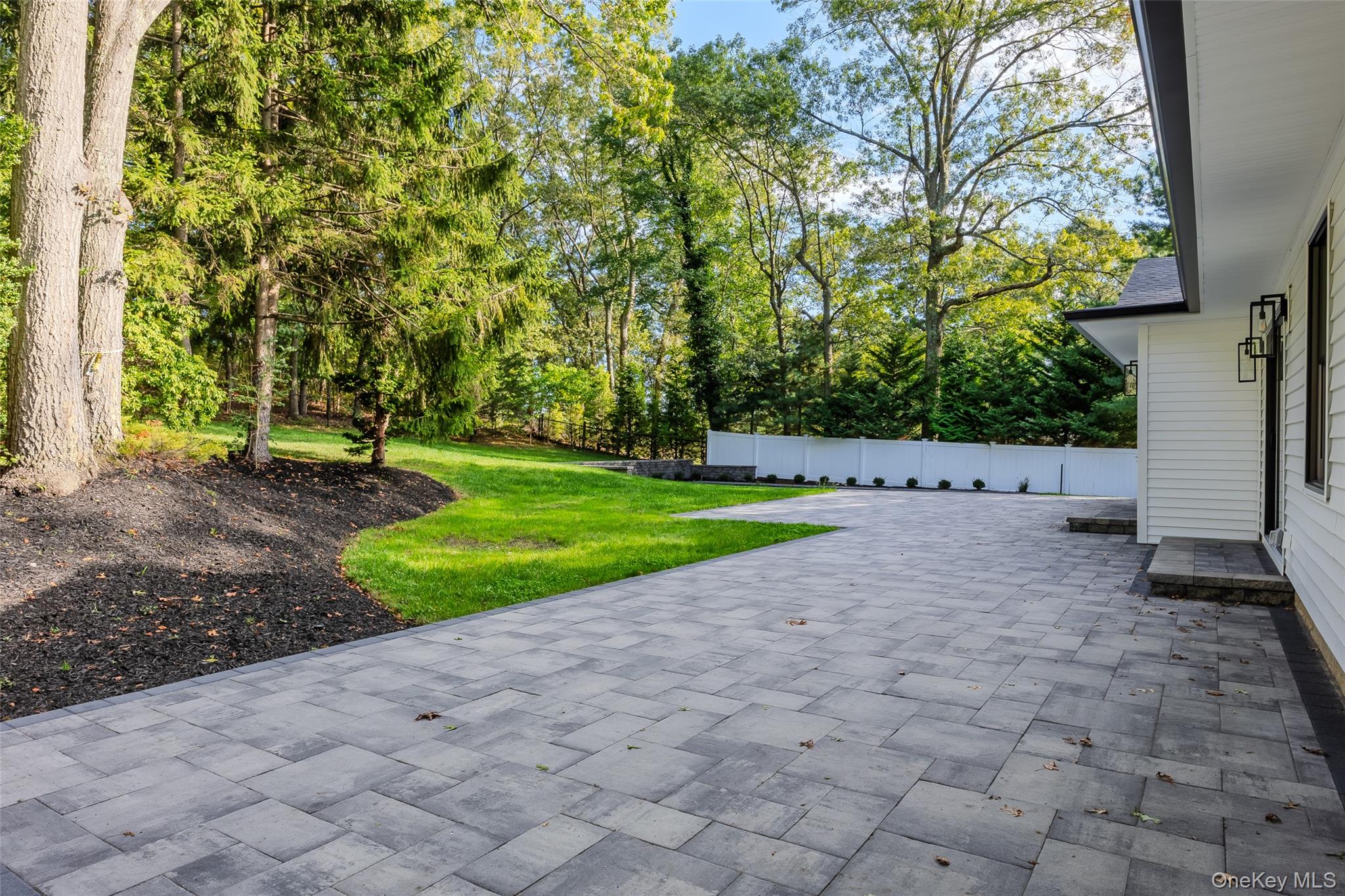 #9 photo, 29 Seward Drive, Dix Hills , NY 11746