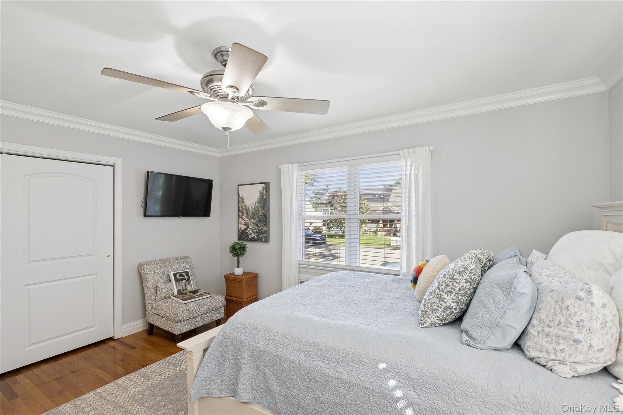 #17 photo, 320 W 11th Street, サフォーク郡 Deer Park , NY 11729