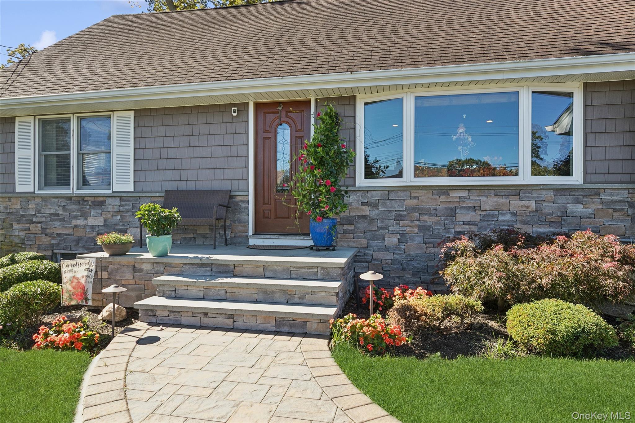 #4 photo, 320 W 11th Street, サフォーク郡 Deer Park , NY 11729