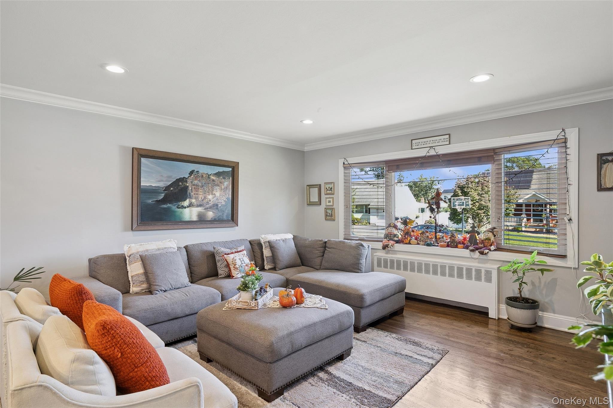 #8 photo, 320 W 11th Street, サフォーク郡 Deer Park , NY 11729