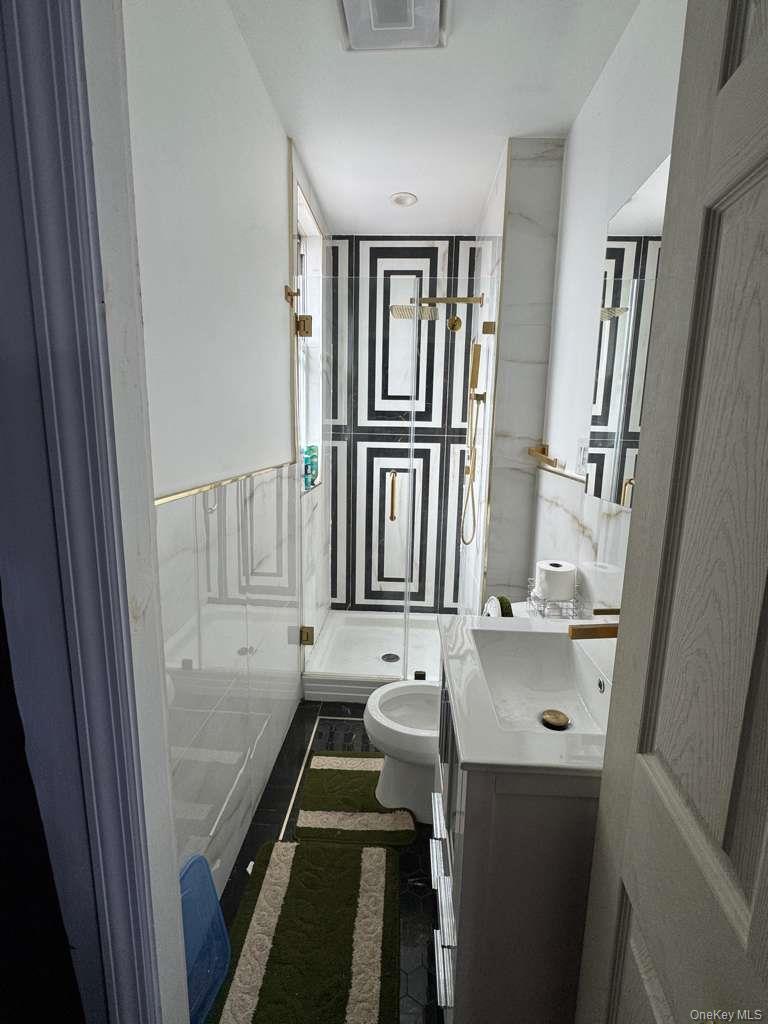 #6 photo, 79-48 69th Avenue, クイーンズ区 Middle Village , NY 11379