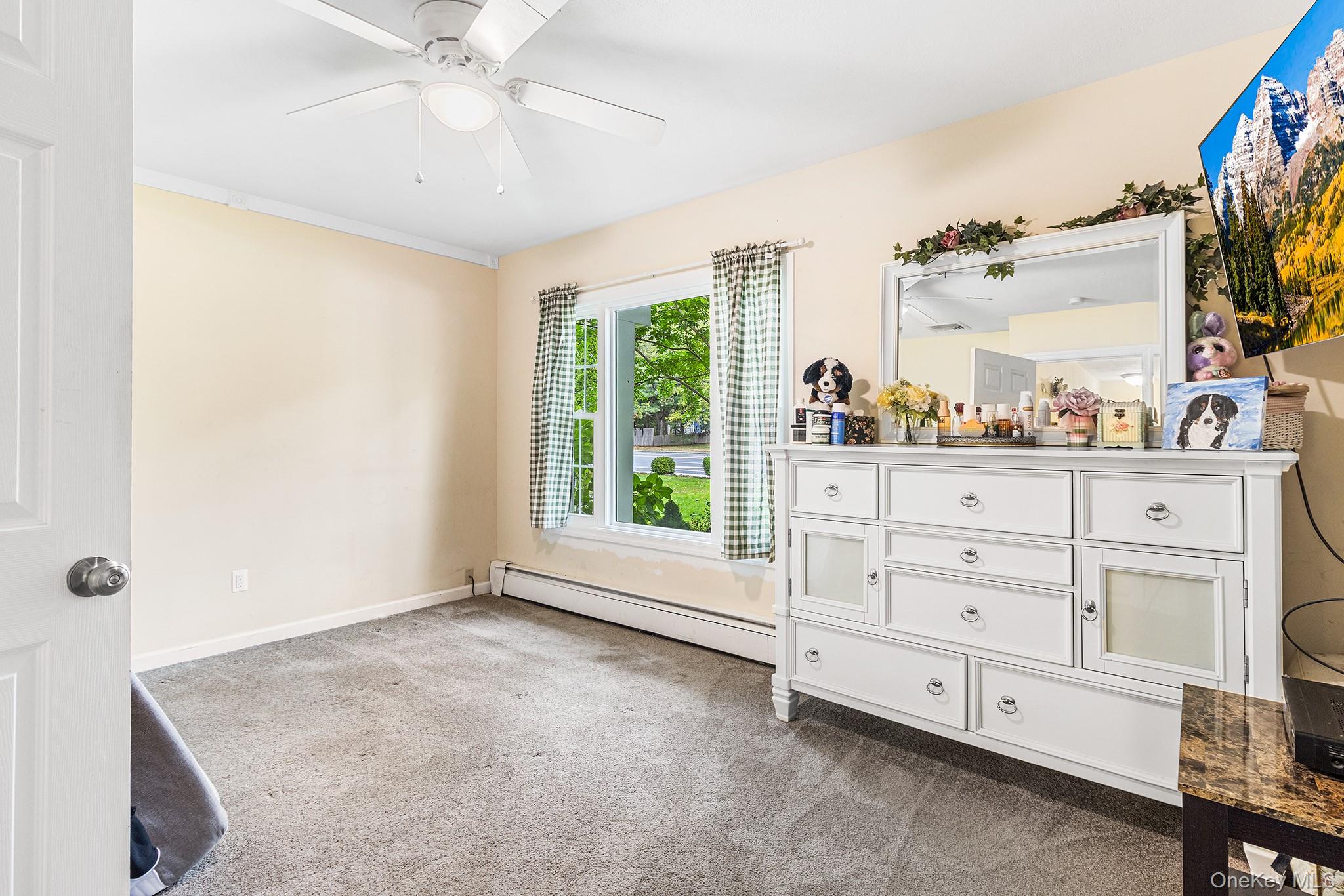 #10 photo, 1066 Old Town Road, サフォーク郡 Coram , NY 11727