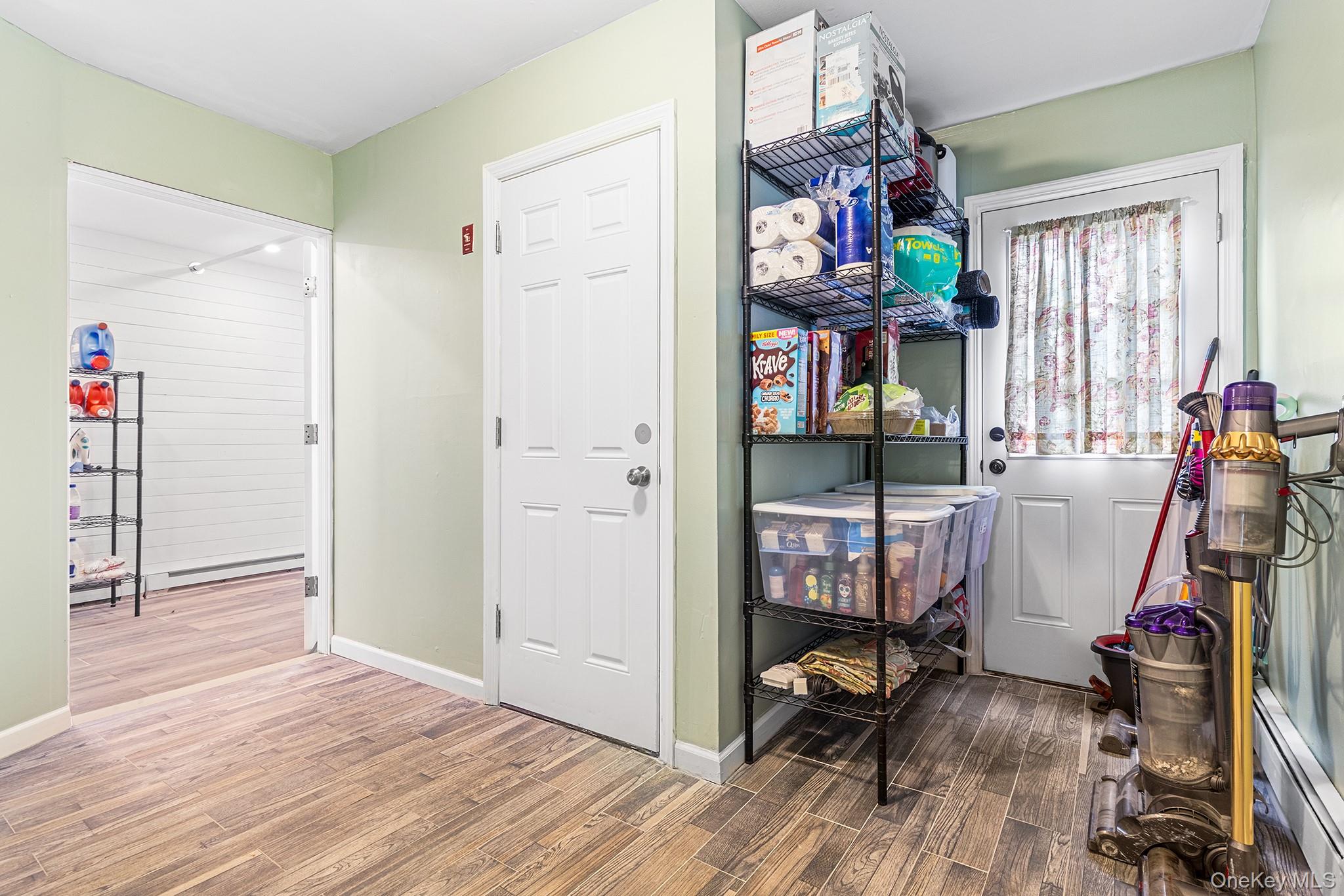 #13 photo, 1066 Old Town Road, サフォーク郡 Coram , NY 11727