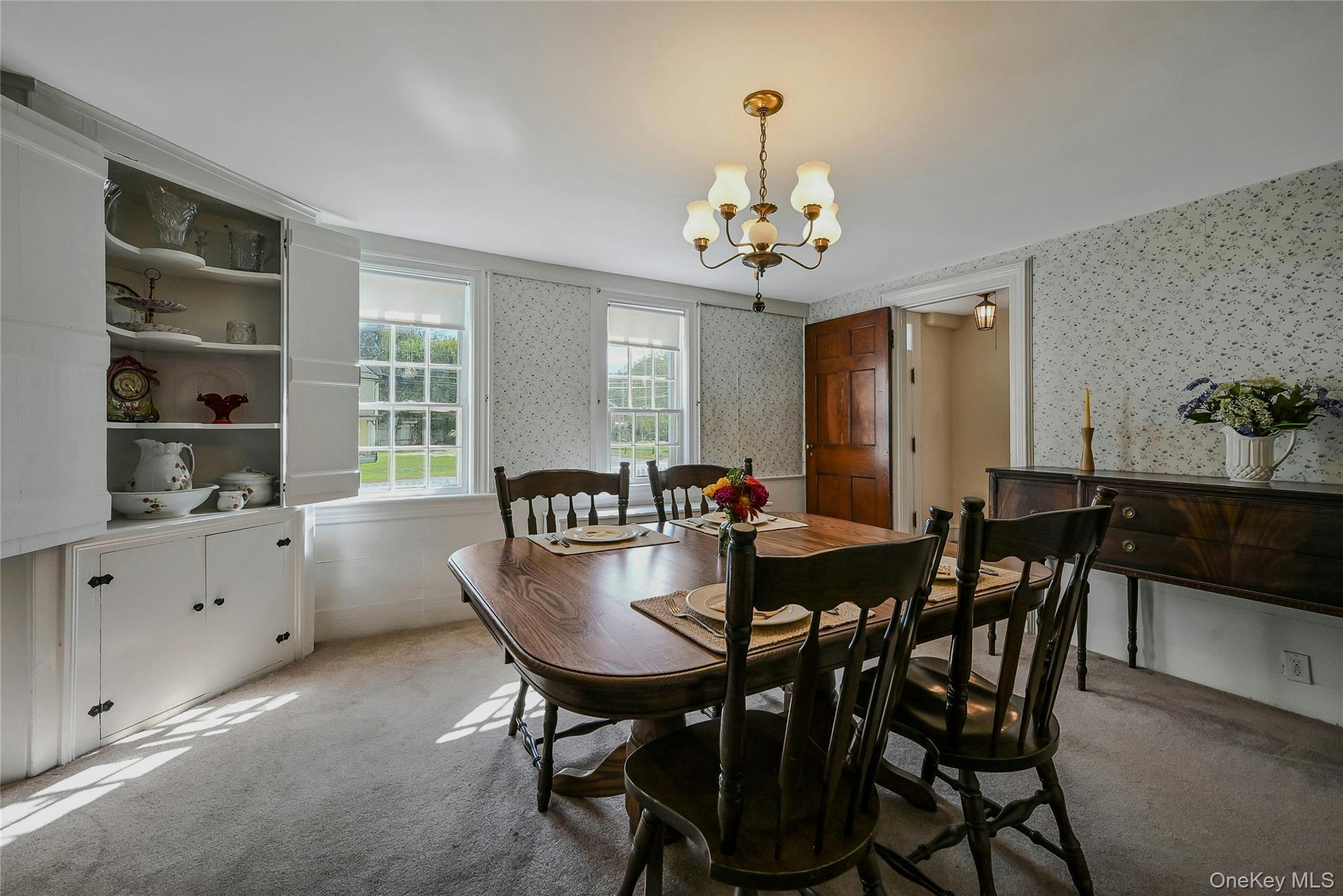 #10 photo, 147 N Country Road, サフォーク郡 Mount Sinai , NY 11766