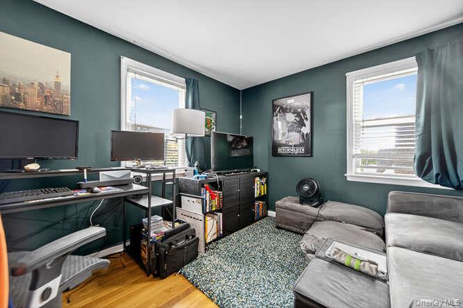 #13 photo, 453 Andrews Road, ナッソー郡 Mineola , NY 11501