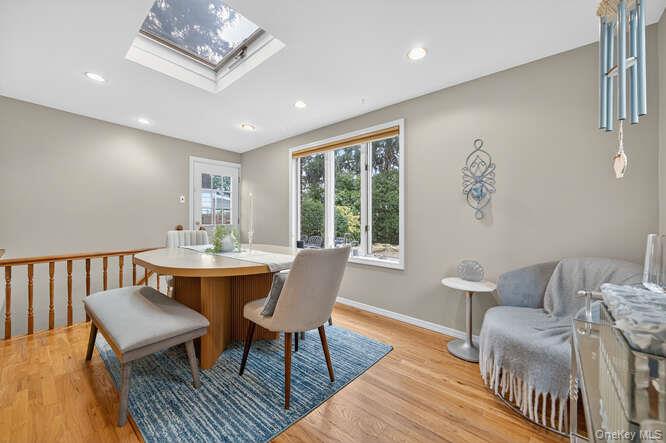 #9 photo, 453 Andrews Road, ナッソー郡 Mineola , NY 11501