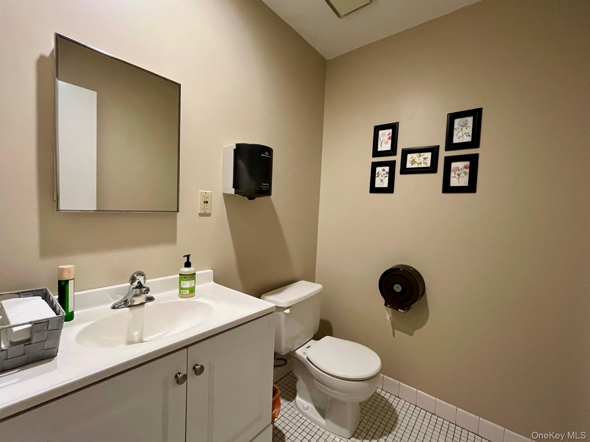 #8 photo, 1 Homestead Vil Drive, Warwick , NY 10990