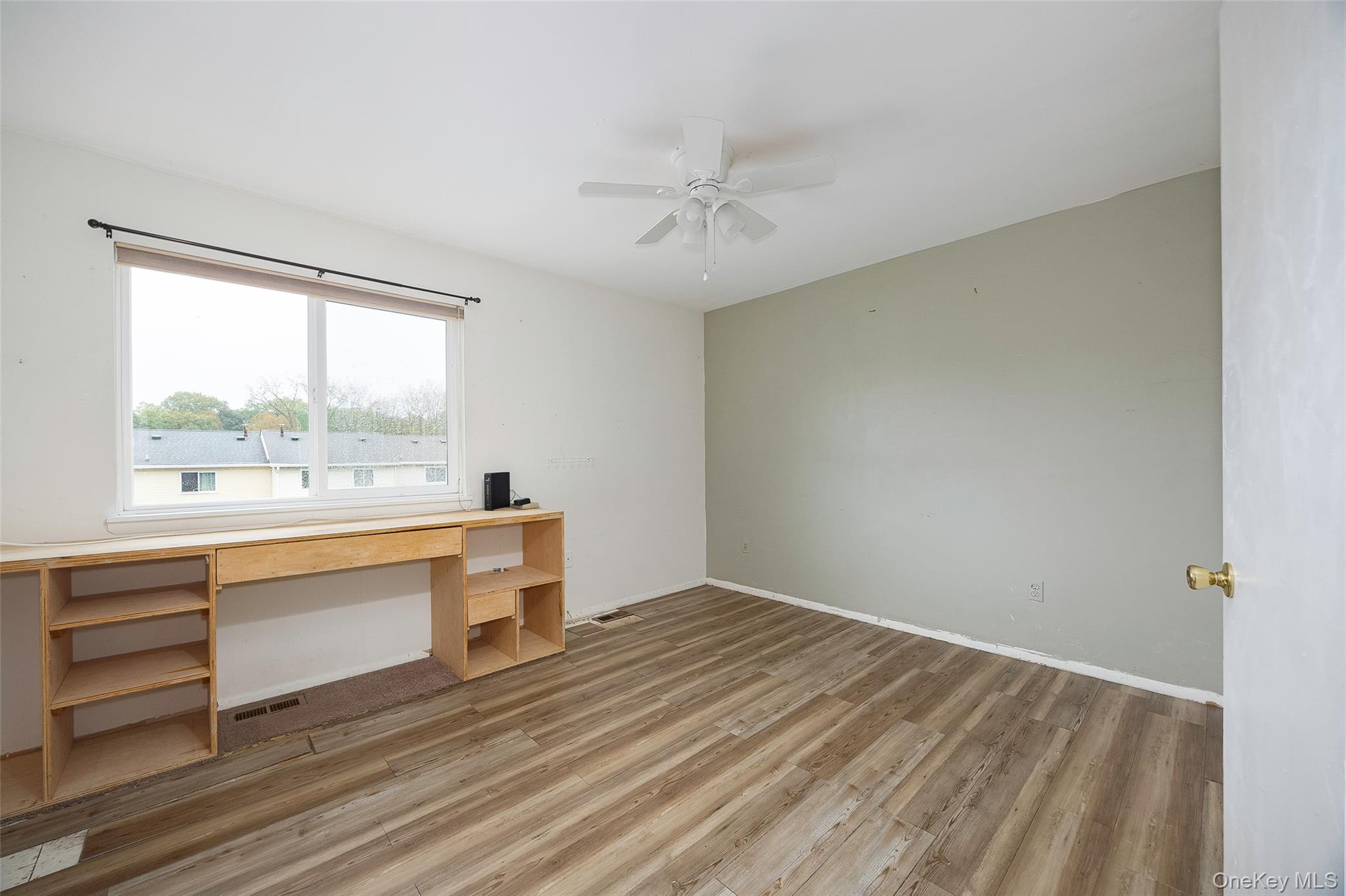 #13 photo, 8 Sunny Brook Circle, Highland , NY 12528