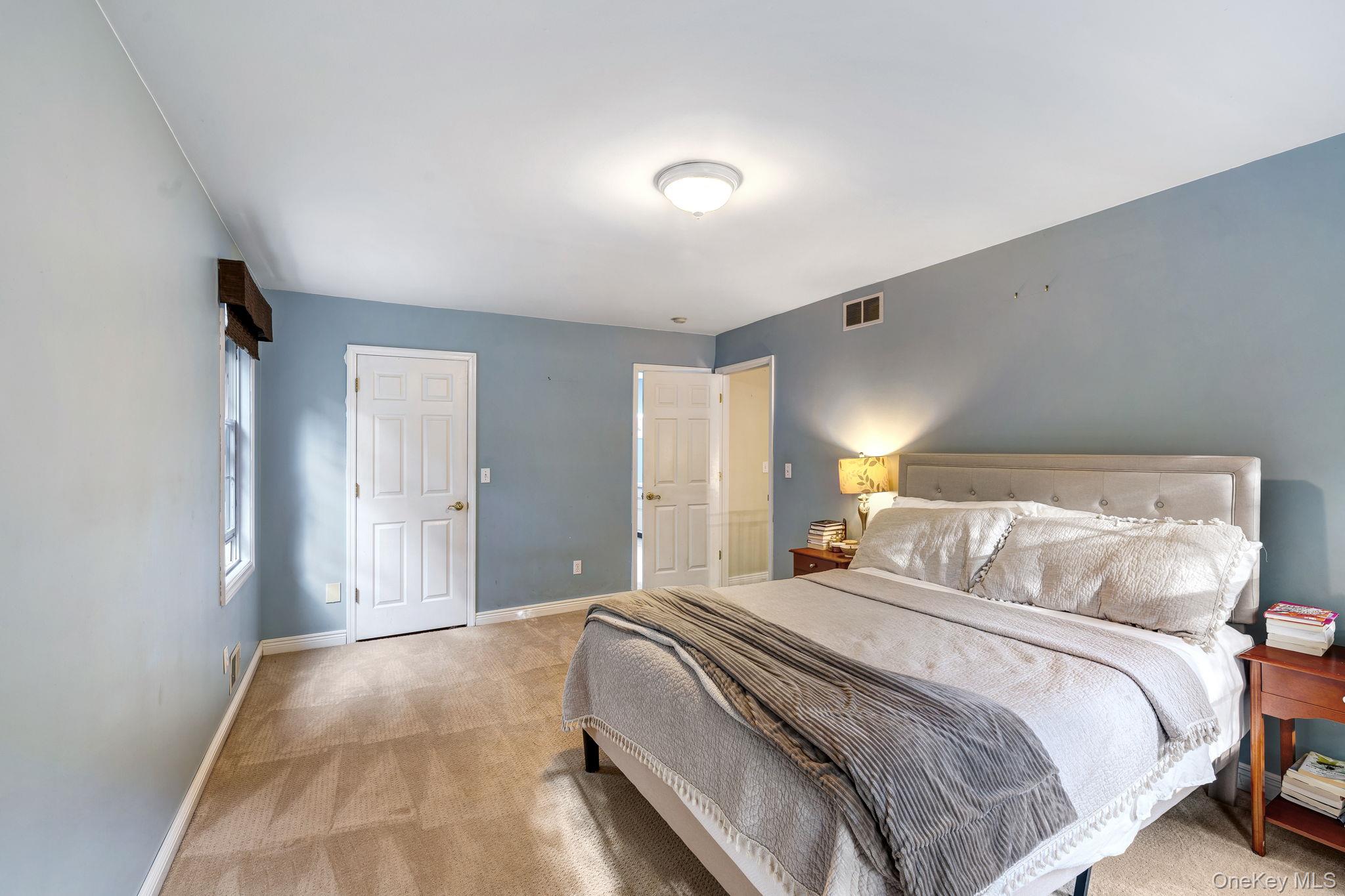 #12 photo, 26 Hollyberry Drive, Hopewell Junction , NY 12533