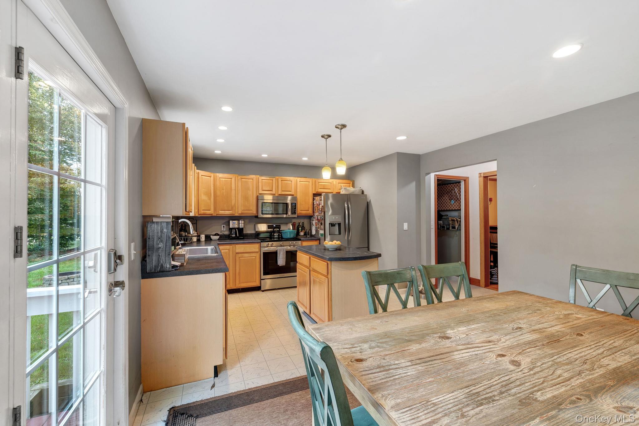 #5 photo, 26 Hollyberry Drive, Hopewell Junction , NY 12533