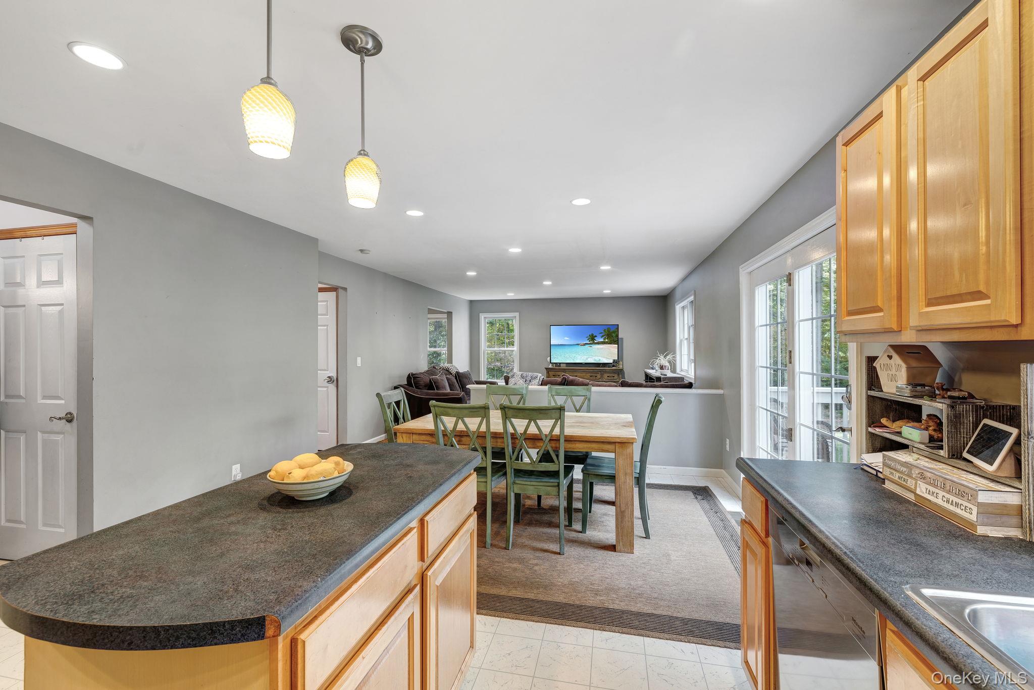 #6 photo, 26 Hollyberry Drive, Hopewell Junction , NY 12533