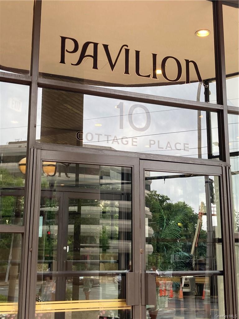 #1 photo, 10 Cottage Place, White Plains , NY 10601