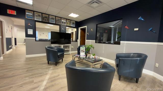 #5 photo, 608 Johnson Ave, サフォーク郡 Bohemia , NY 11716