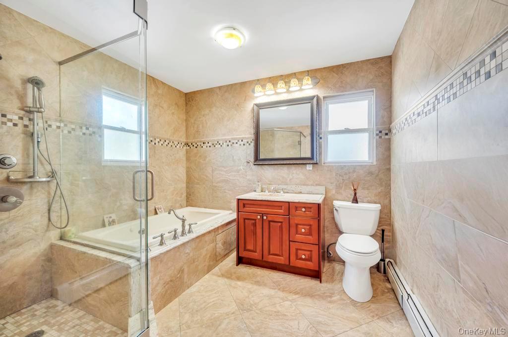 #15 photo, 43 Prince Street, New Hyde Park , NY 11040