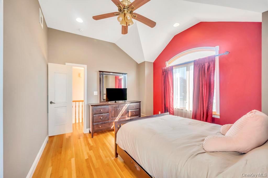 #17 photo, 43 Prince Street, New Hyde Park , NY 11040