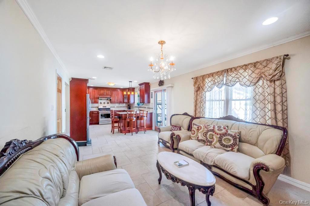 #8 photo, 43 Prince Street, New Hyde Park , NY 11040