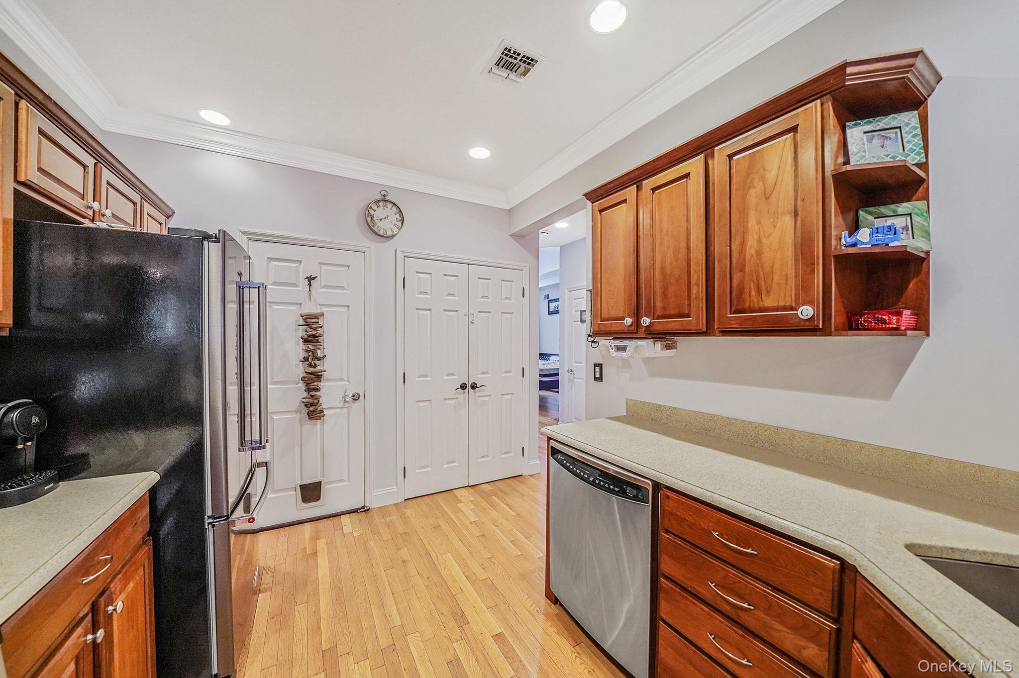 #11 photo, 48 Crossbar Road, サフォーク郡 Medford , NY 11763