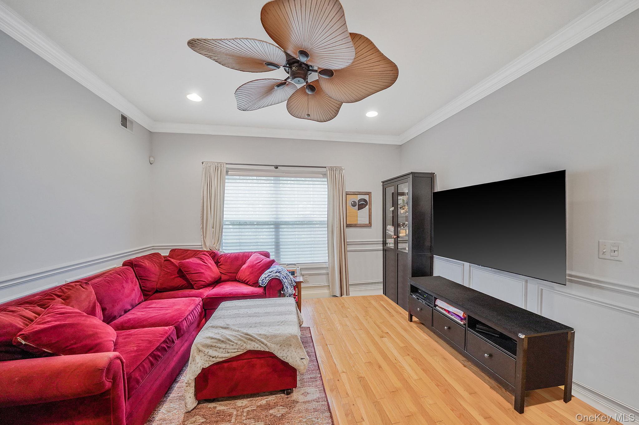 #5 photo, 48 Crossbar Road, サフォーク郡 Medford , NY 11763