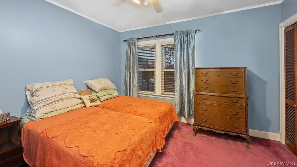 #13 photo, 8210 Fort Hamilton Parkway, ブルックリン区 Brooklyn , NY 11209