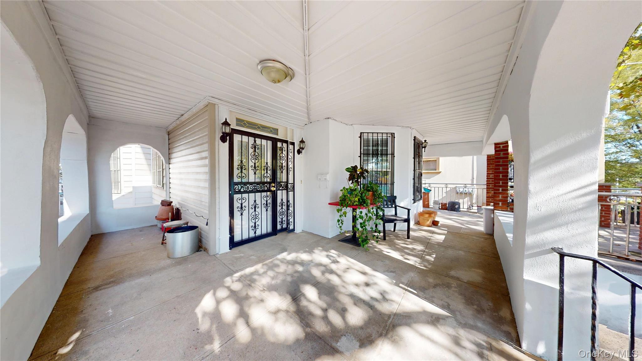 #2 photo, 8210 Fort Hamilton Parkway, ブルックリン区 Brooklyn , NY 11209