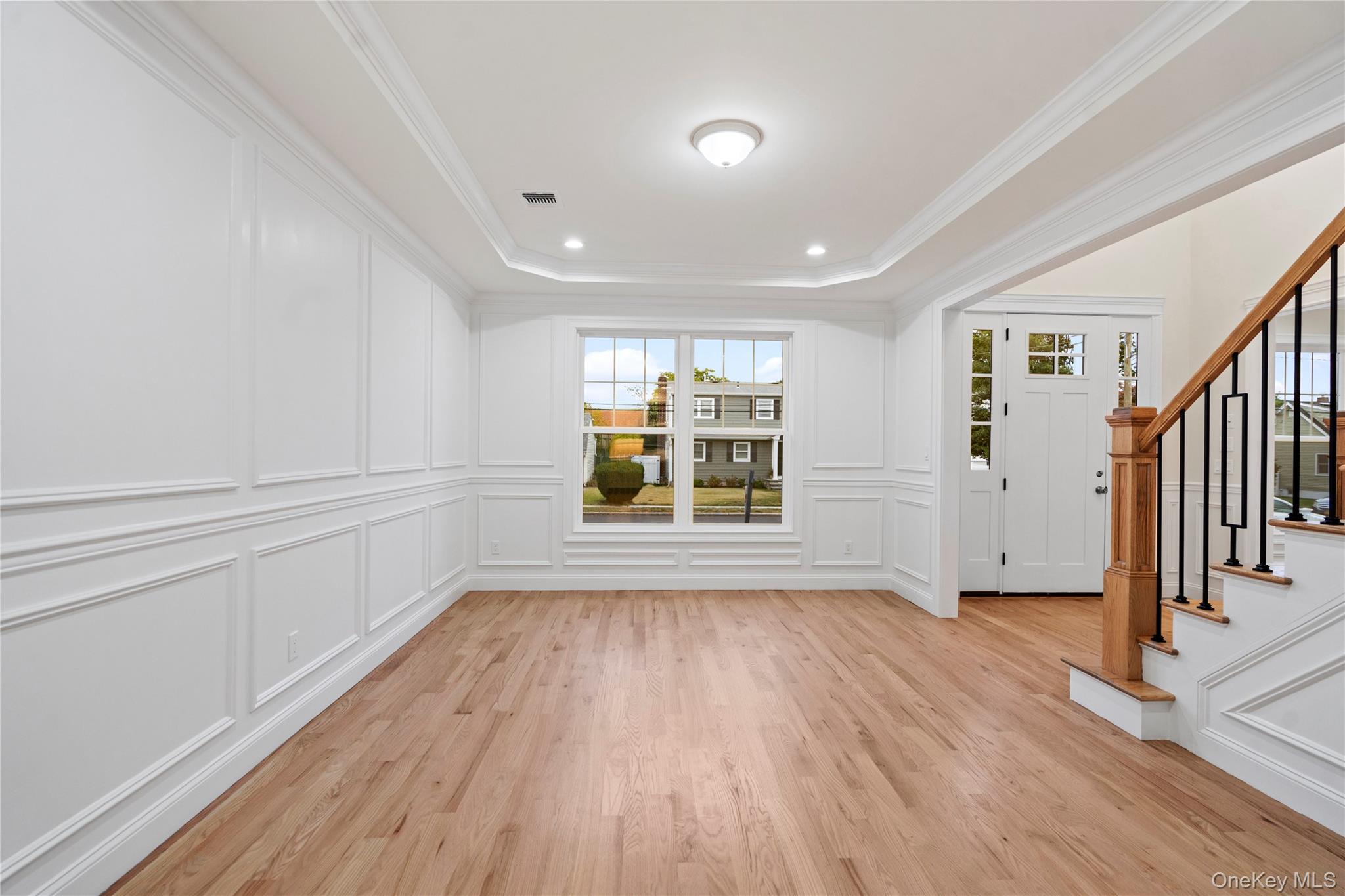 #5 photo, 23 Cove Lane, ナッソー郡 Levittown , NY 11756