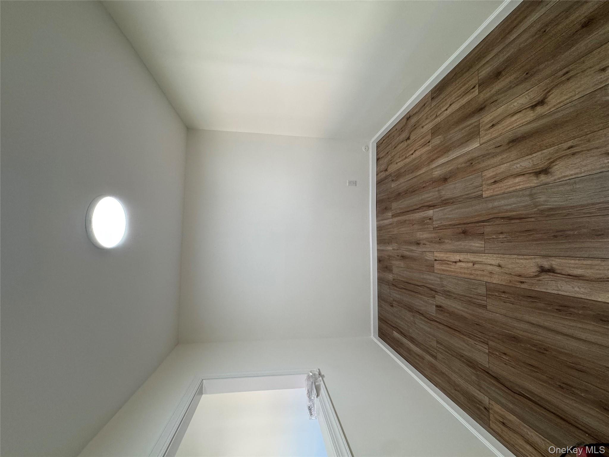 #13 photo, 2449I union Avenue, サフォーク郡 Islip , NY 11751