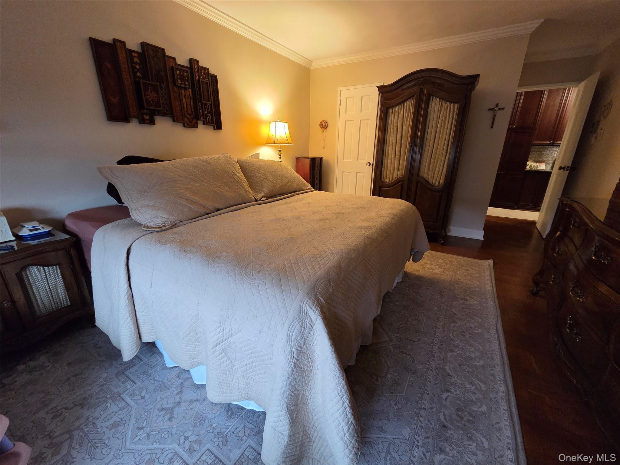 #6 photo, 18-05 215th Street, クイーンズ区 Bayside , NY 11360