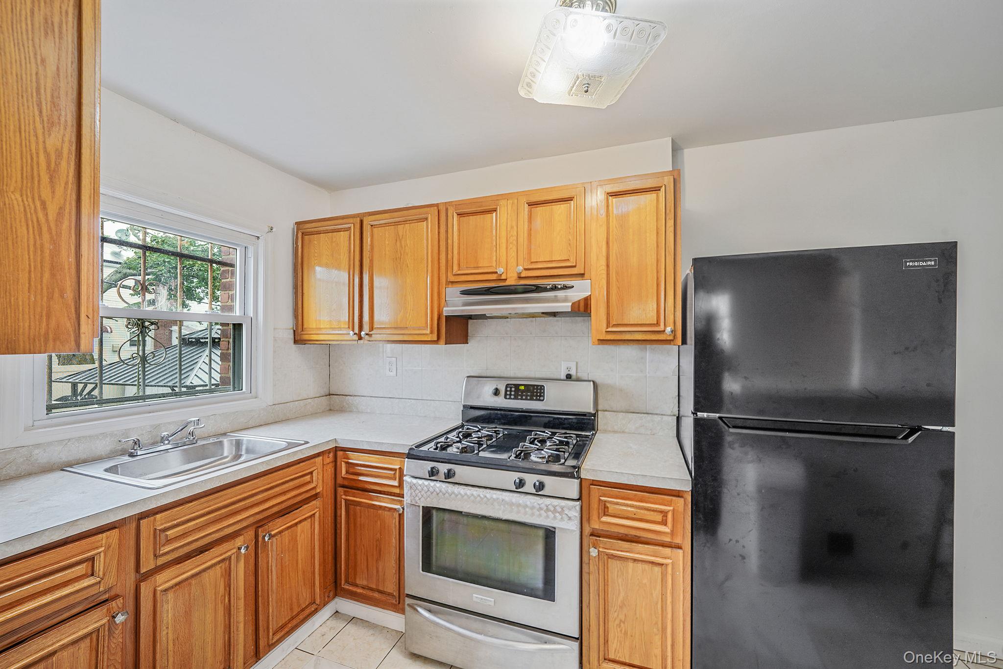 #10 photo, 25701 149th Road, クイーンズ区 Rosedale , NY 11422