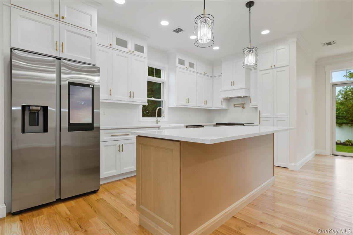 #12 photo, 1420 Poulson Street, ナッソー郡 Wantagh , NY 11793