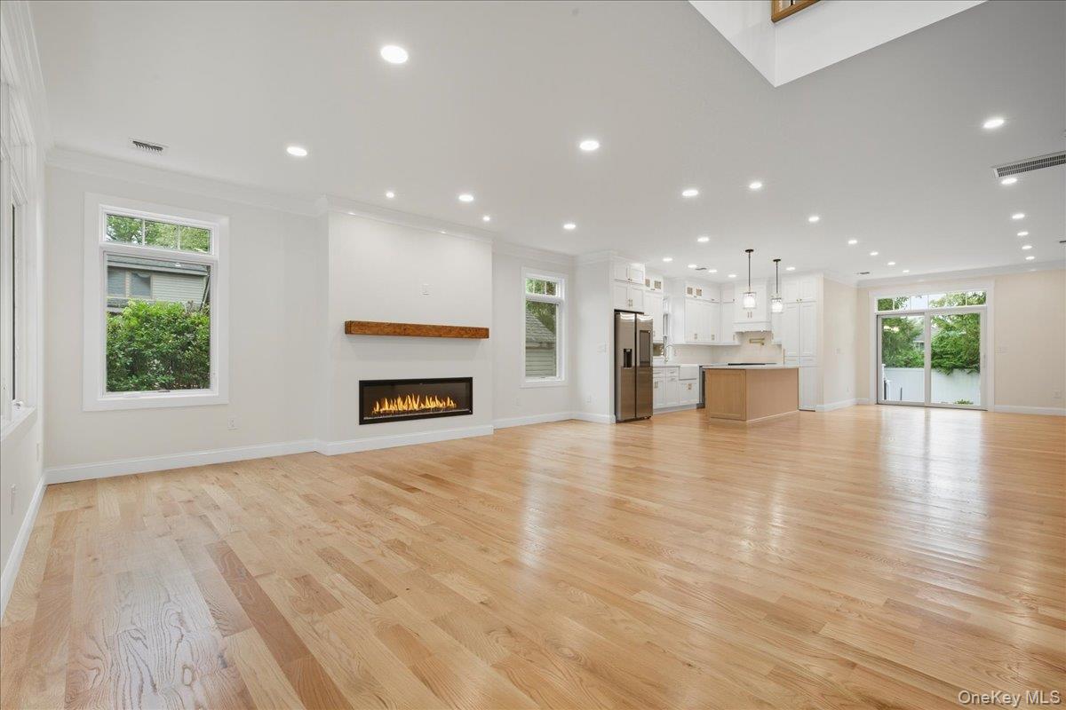 #3 photo, 1420 Poulson Street, ナッソー郡 Wantagh , NY 11793