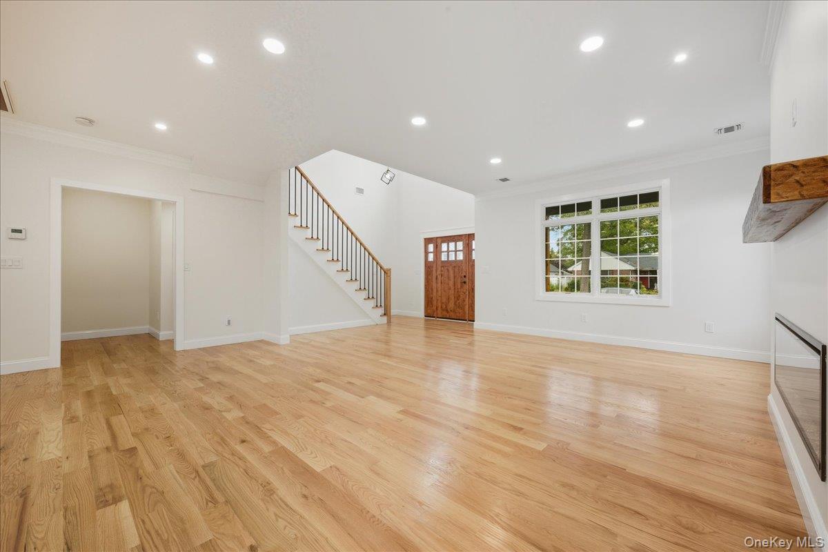 #5 photo, 1420 Poulson Street, ナッソー郡 Wantagh , NY 11793